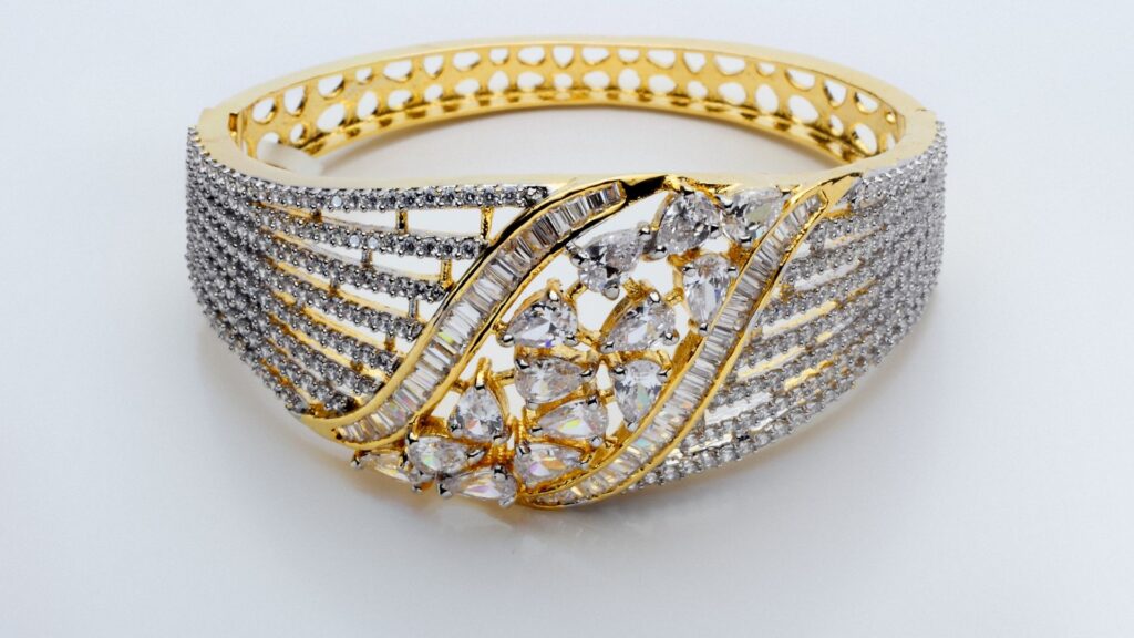 Customization: Tailoring Jewelry to Individuals