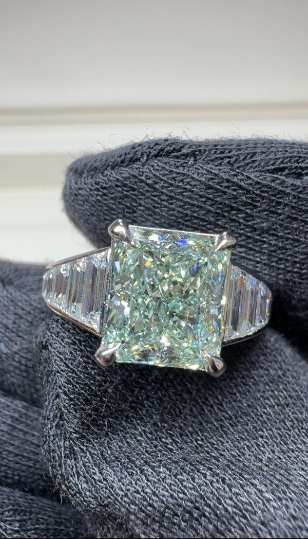Spearmint Splendor Platinum Diamond Ring - 3.61ct Fancy Yellowish Green Radiant